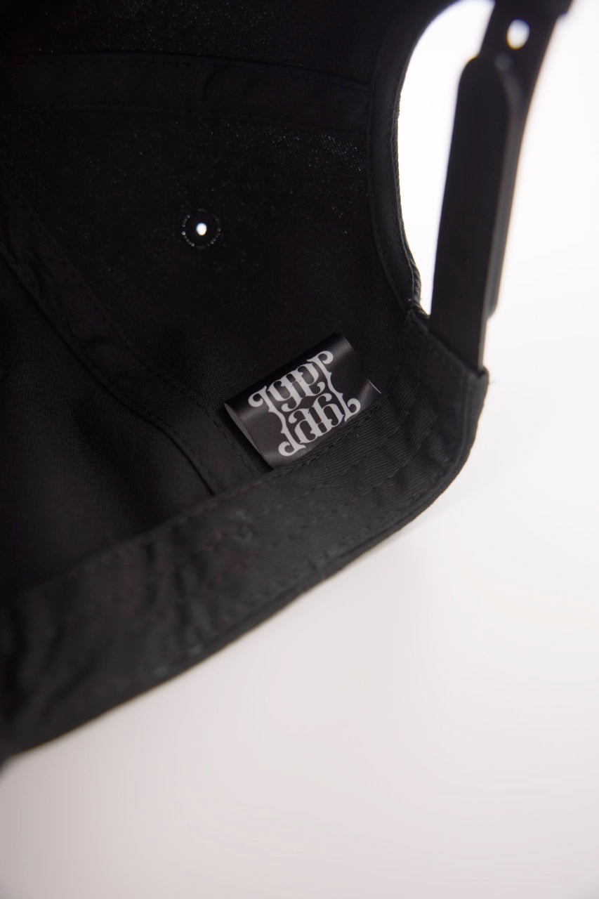 BASIC LOGO SNAPBACK BASEBALL CAP